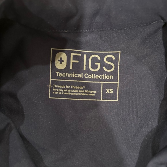 Figs Rafaela Top Navy - Picture 2 of 2